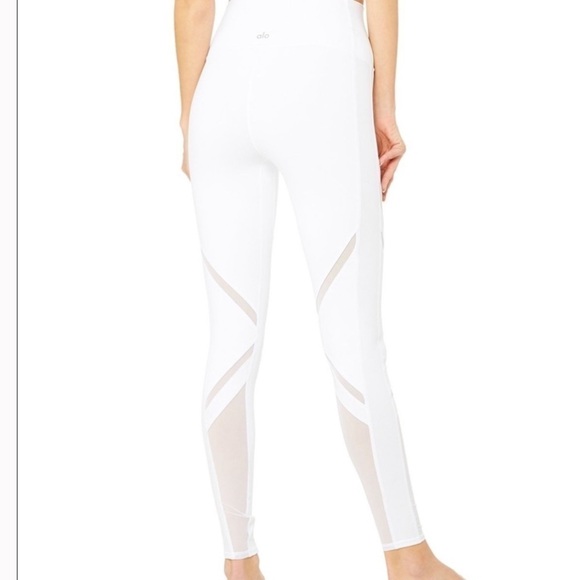 NWOT ALO YOGA HIGH WAIST EPIC LEGGINGS Airbrush White Mesh pants Joggers - Picture 4 of 10